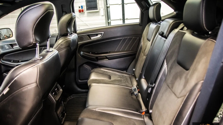 Ford EDGE cena 124900 przebieg: 65000, rok produkcji 2019 z Szczecin małe 667